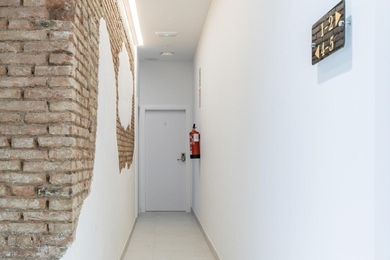 Marvellous Apt With A Large Private Terrace Walencja Zewnętrze zdjęcie