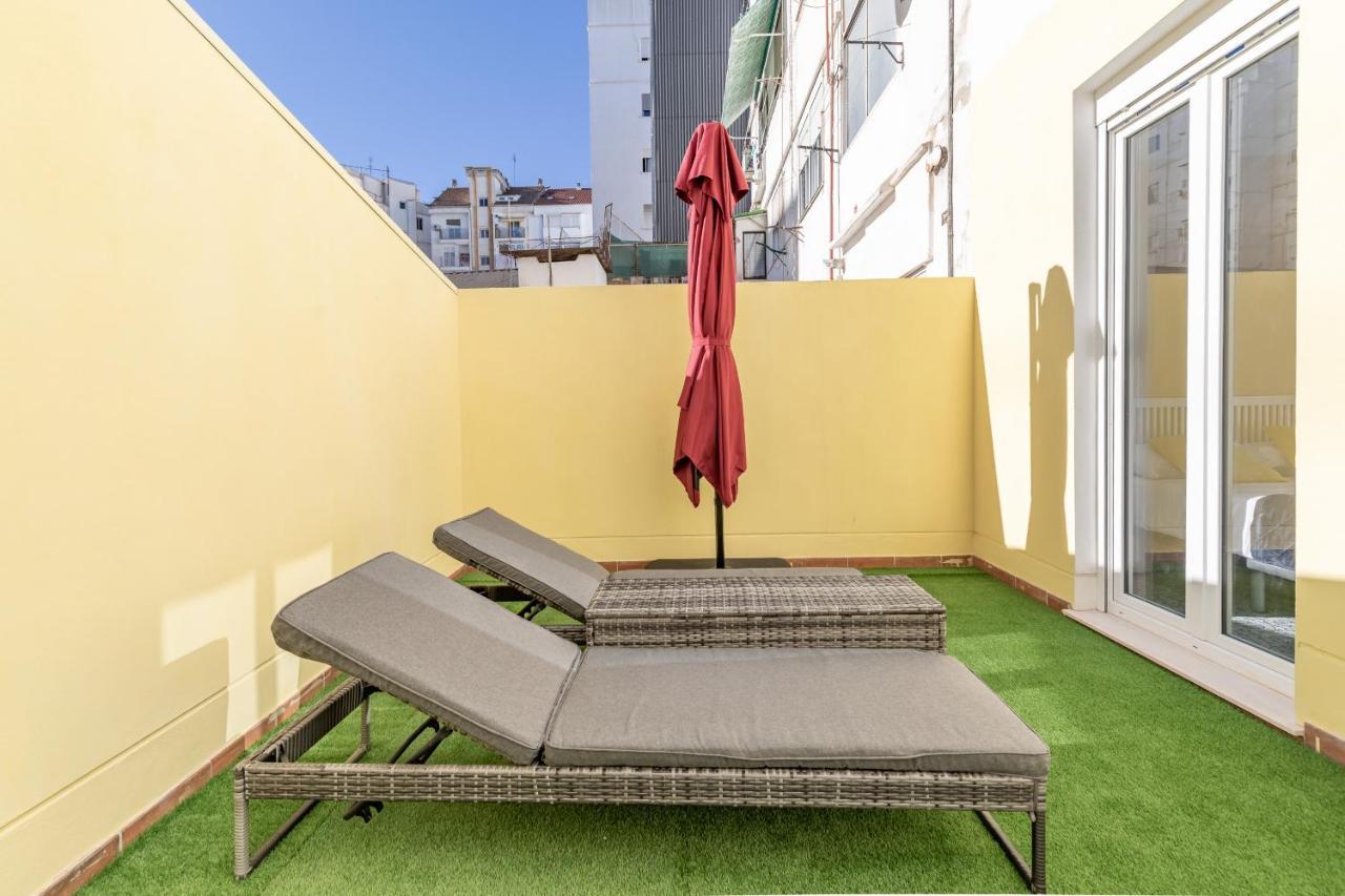 Marvellous Apt With A Large Private Terrace Walencja Zewnętrze zdjęcie
