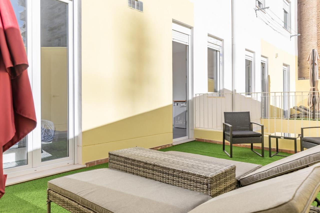 Marvellous Apt With A Large Private Terrace Walencja Zewnętrze zdjęcie