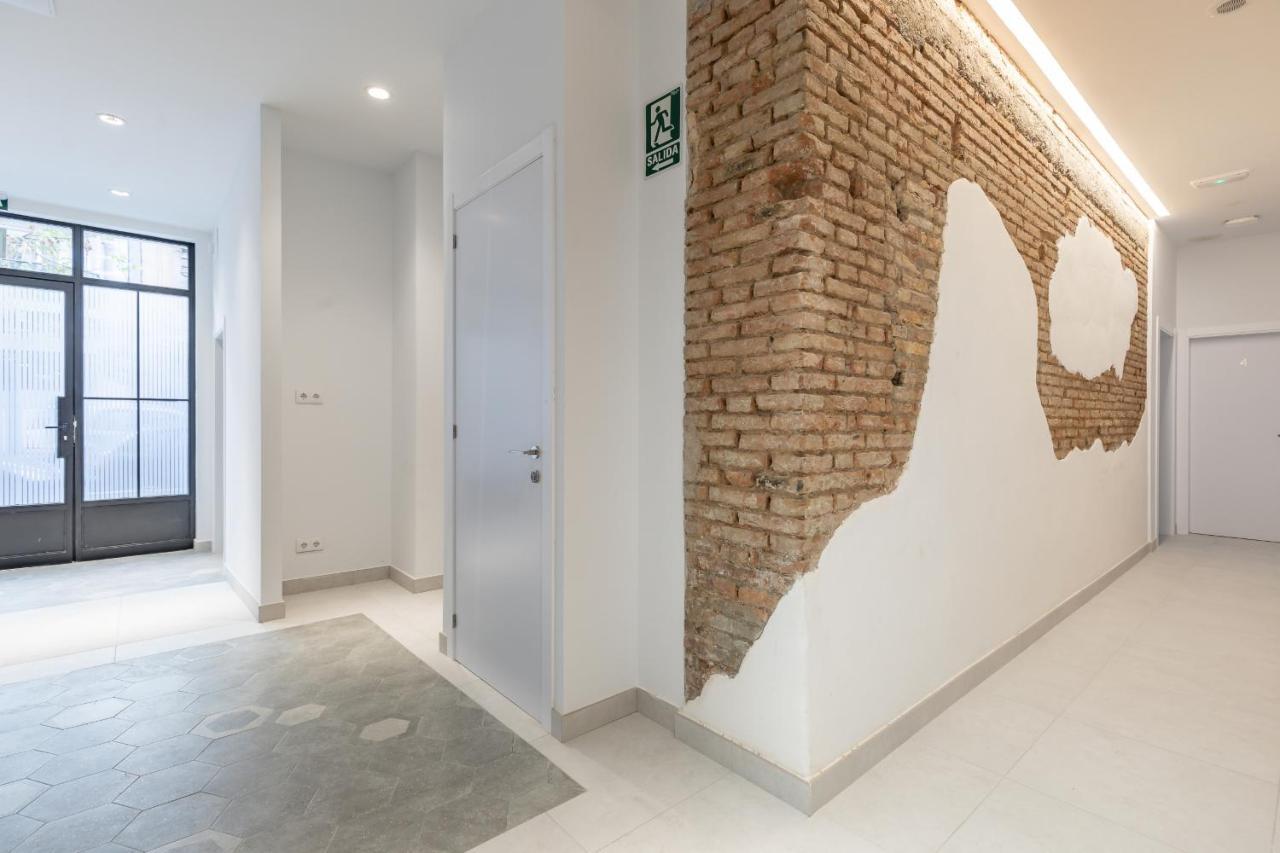 Marvellous Apt With A Large Private Terrace Walencja Zewnętrze zdjęcie